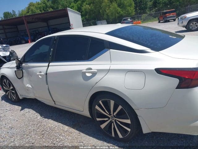2019 NISSAN ALTIMA 2.5 SR 14