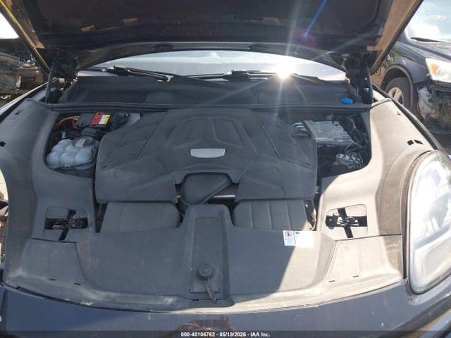 2019 PORSCHE CAYENNE 10