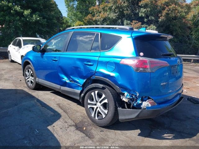 2018 TOYOTA RAV4 LE 3