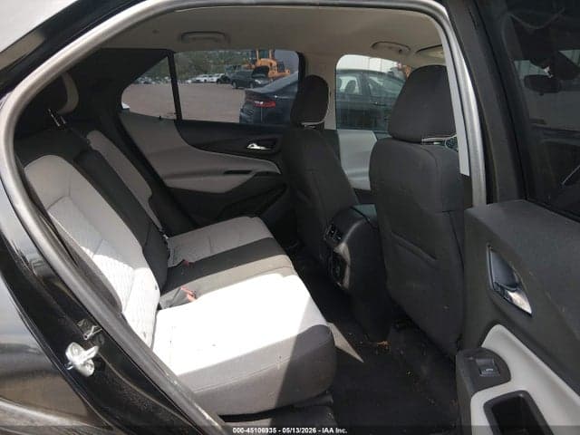 2020 CHEVROLET EQUINOX AWD LS 8