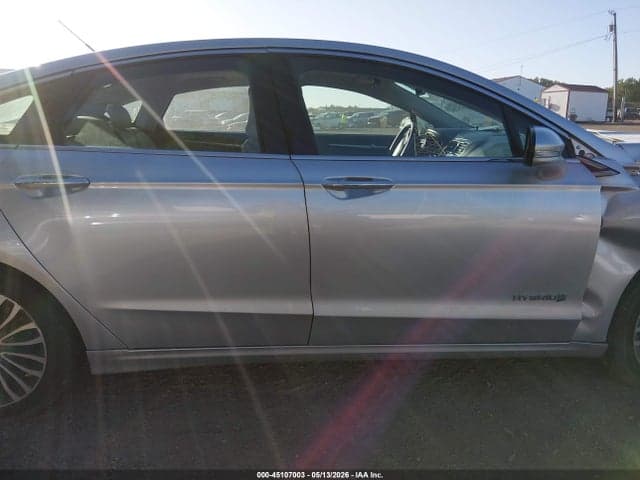 2017 FORD FUSION HYBRID TITANIUM 13