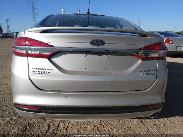 2017 FORD FUSION HYBRID TITANIUM 16