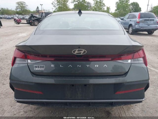 2024 HYUNDAI ELANTRA SEL 16