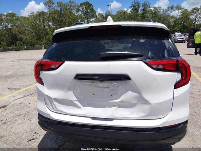 2019 GMC TERRAIN SLT 17