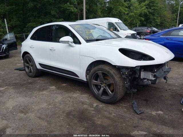 2022 PORSCHE MACAN