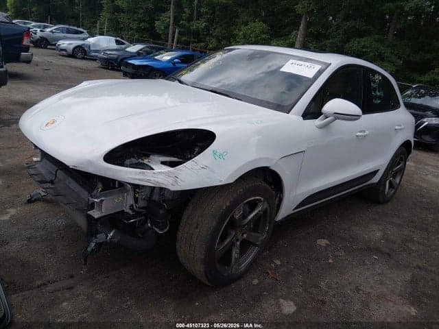 2022 PORSCHE MACAN 2