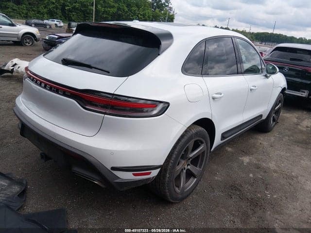 2022 PORSCHE MACAN 4