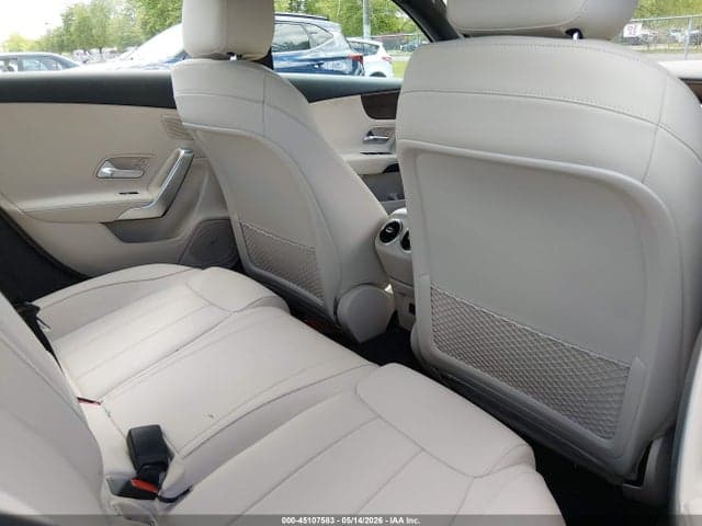 2021 MERCEDES-BENZ A 220 4MATIC 8