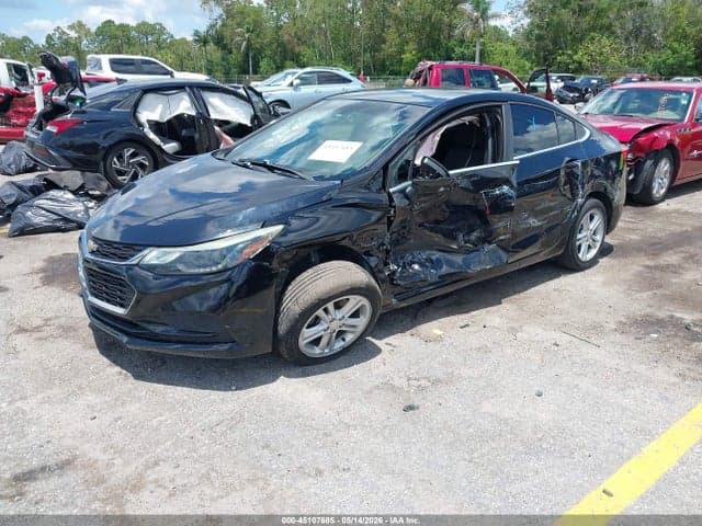 2017 CHEVROLET CRUZE LT AUTO 2