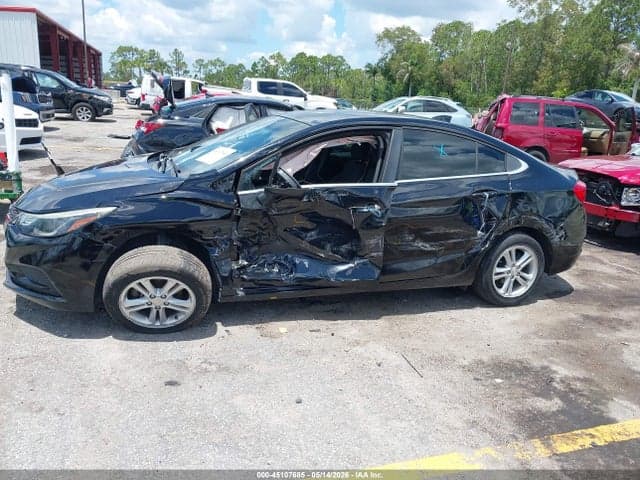 2017 CHEVROLET CRUZE LT AUTO 17
