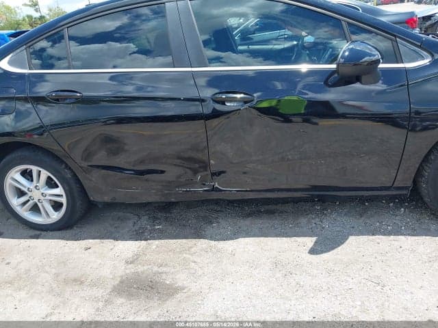 2017 CHEVROLET CRUZE LT AUTO 20