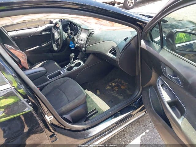 2017 CHEVROLET CRUZE LT AUTO 5