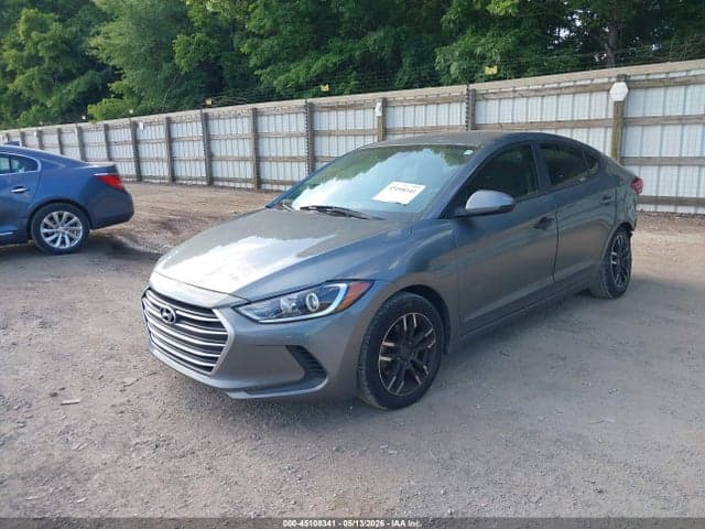 2017 HYUNDAI ELANTRA SE 2