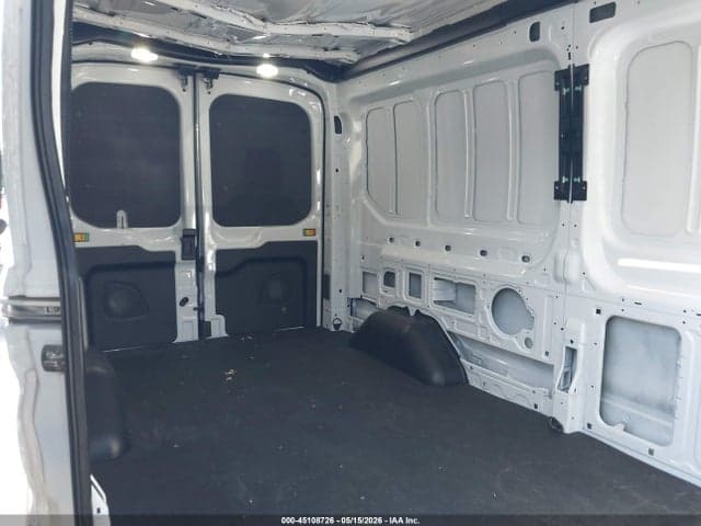 2025 FORD TRANSIT-250 8