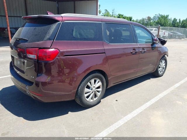 2017 KIA SEDONA LX 4