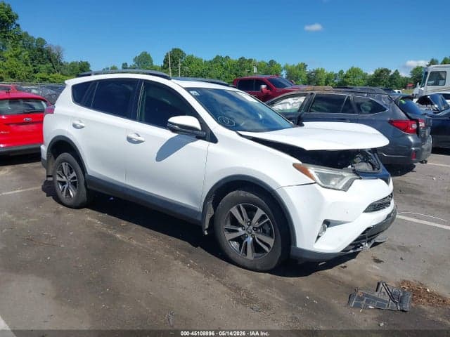 2018 TOYOTA RAV4 XLE - 1