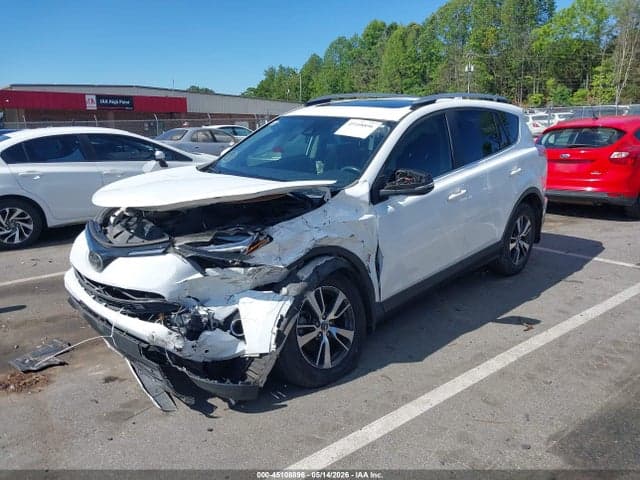 2018 TOYOTA RAV4 XLE 2