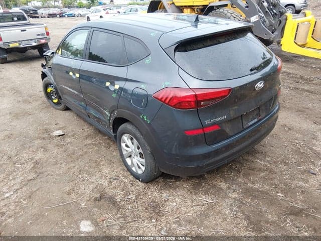 2021 HYUNDAI TUCSON SE 3