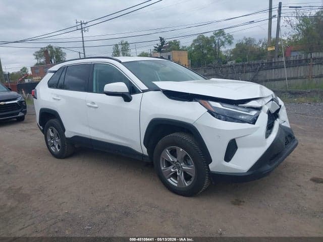 2023 TOYOTA RAV4 XLE - 1