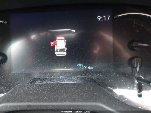 2023 TOYOTA RAV4 XLE 7