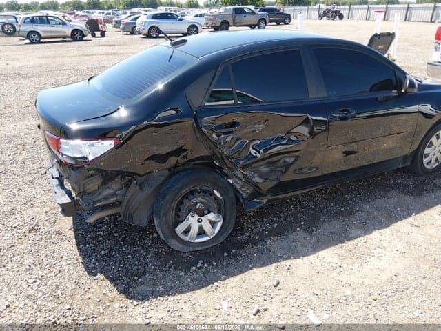 2021 KIA RIO S 6