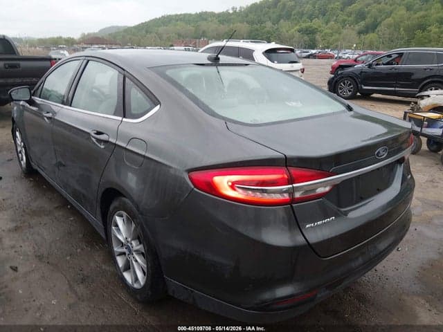 2017 FORD FUSION SE 3