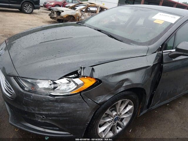 2017 FORD FUSION SE 6