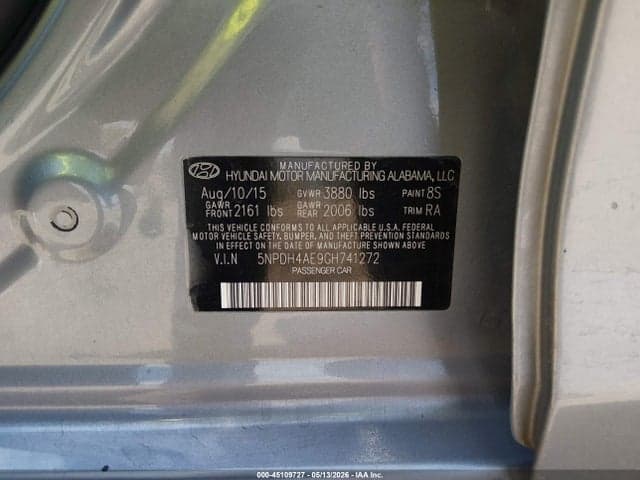 2016 HYUNDAI ELANTRA SE 9