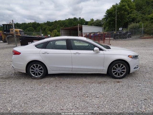 2017 FORD FUSION SE 14