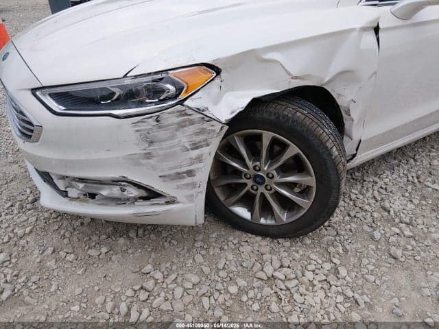 2017 FORD FUSION SE 6