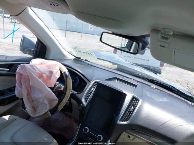 2022 FORD EDGE TITANIUM 5