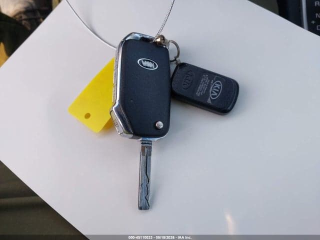 2022 KIA SPORTAGE LX 11