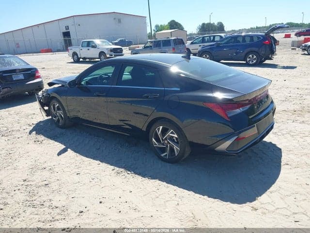 2024 HYUNDAI ELANTRA SEL 3