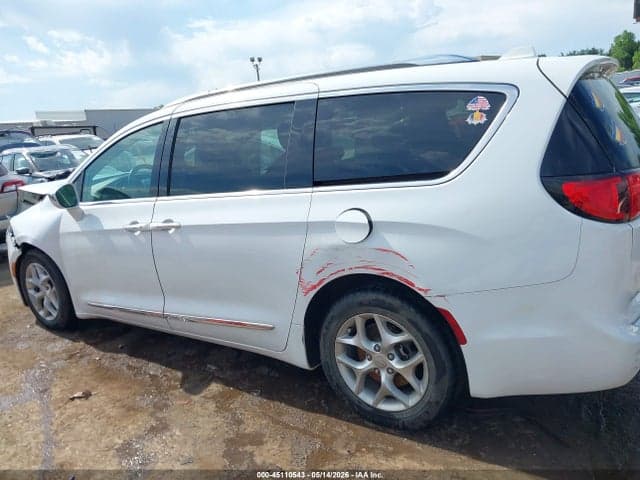 2020 CHRYSLER PACIFICA LIMITED 14