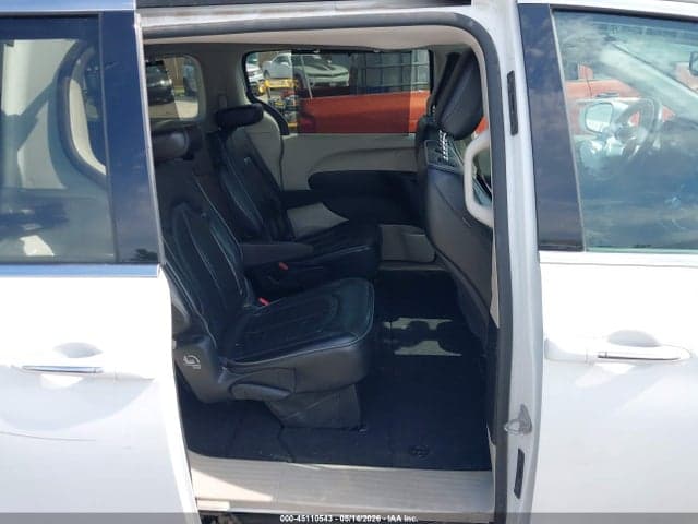 2020 CHRYSLER PACIFICA LIMITED 8