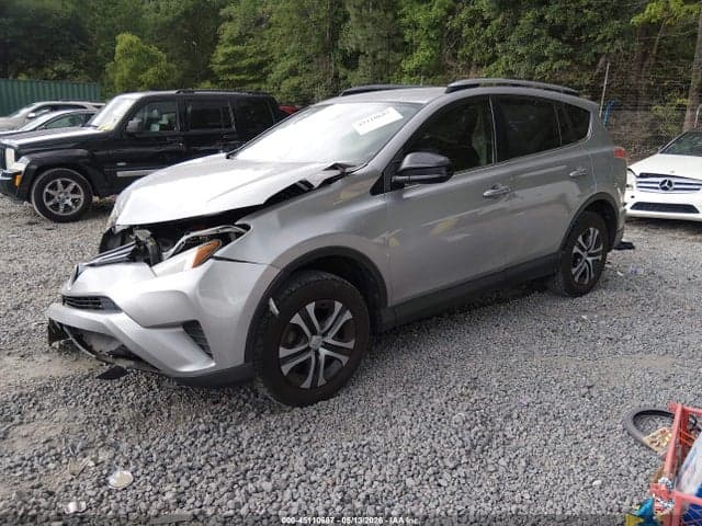 2018 TOYOTA RAV4 LE 2
