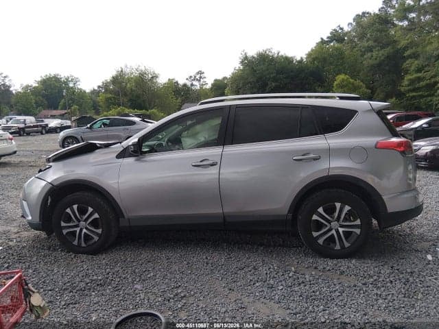 2018 TOYOTA RAV4 LE 14