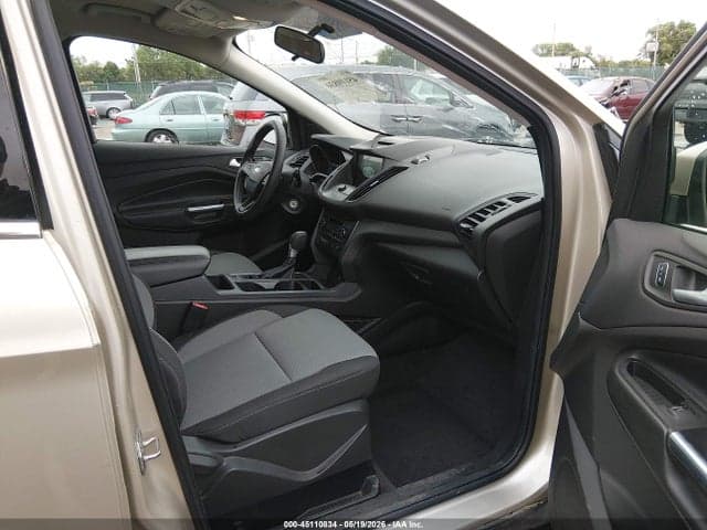 2017 FORD ESCAPE SE 5
