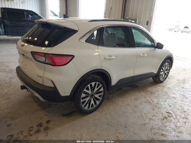 2020 FORD ESCAPE TITANIUM 4