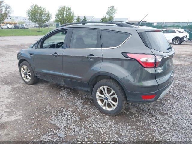 2018 FORD ESCAPE SE 3