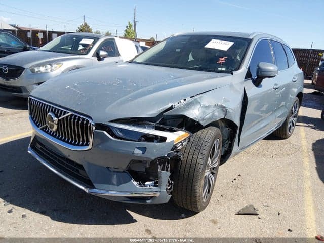 2023 VOLVO XC60 B5 ULTIMATE BRIGHT THEME 2