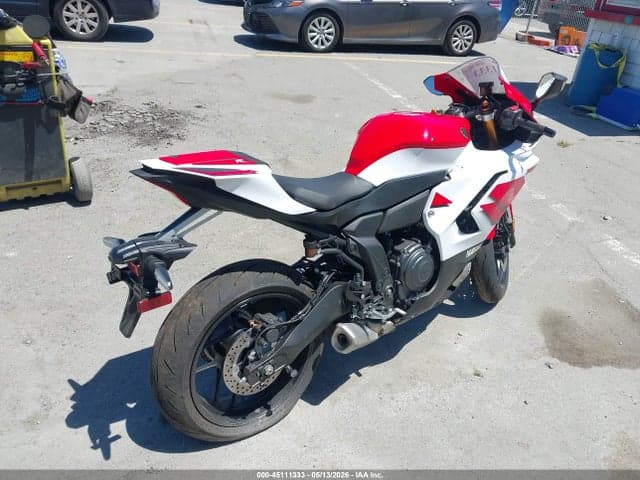 2026 YAMAHA YZFR7 5