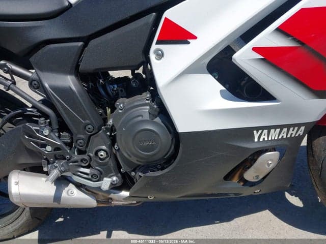 2026 YAMAHA YZFR7 9