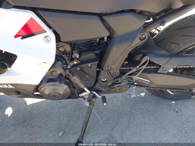 2026 YAMAHA YZFR7 10