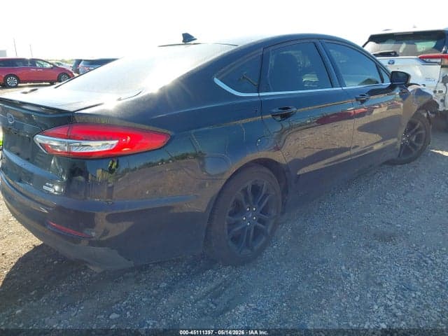 2019 FORD FUSION SE 4
