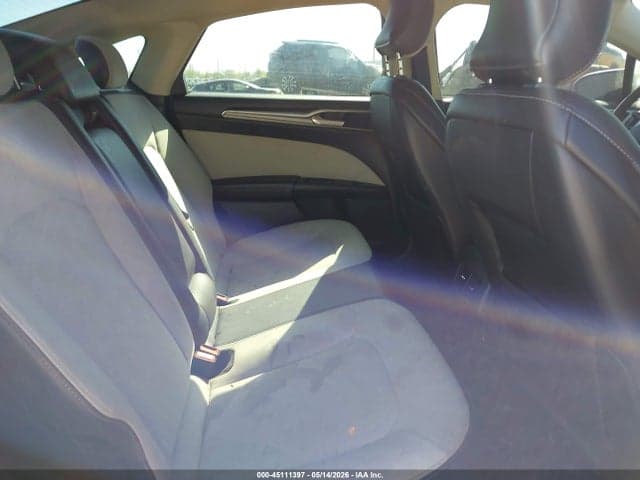 2019 FORD FUSION SE 8