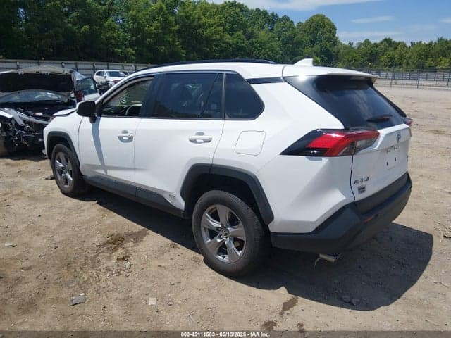 2025 TOYOTA RAV4 HYBRID XLE 3