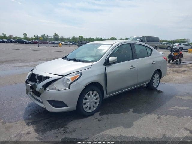 2019 NISSAN VERSA 1.6 SV 2