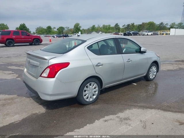 2019 NISSAN VERSA 1.6 SV 4