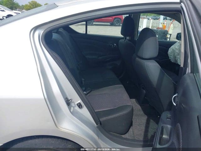 2019 NISSAN VERSA 1.6 SV 8